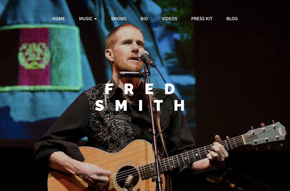 Musician Fred Smith website